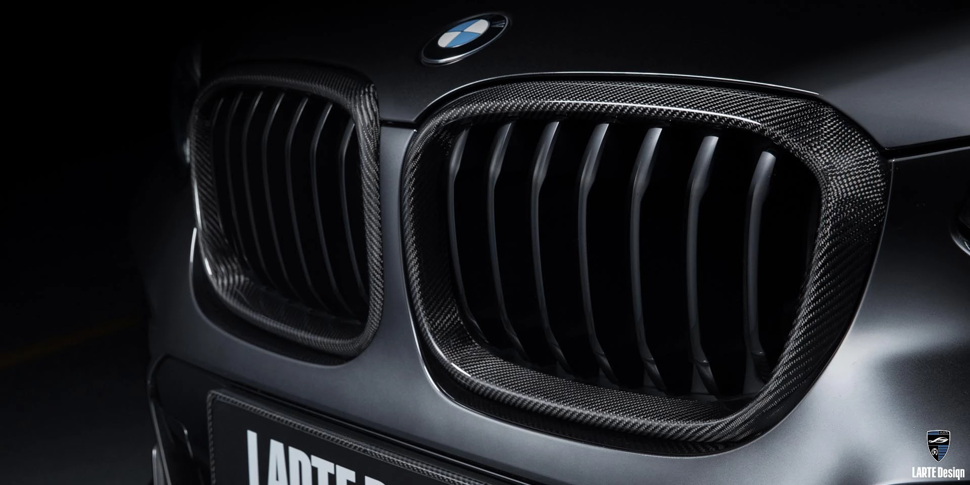 Kohlefaser-Nierenkühlergrill-Frontstoßfängerleisten für den BMW X4 G02 2018 - 2021
