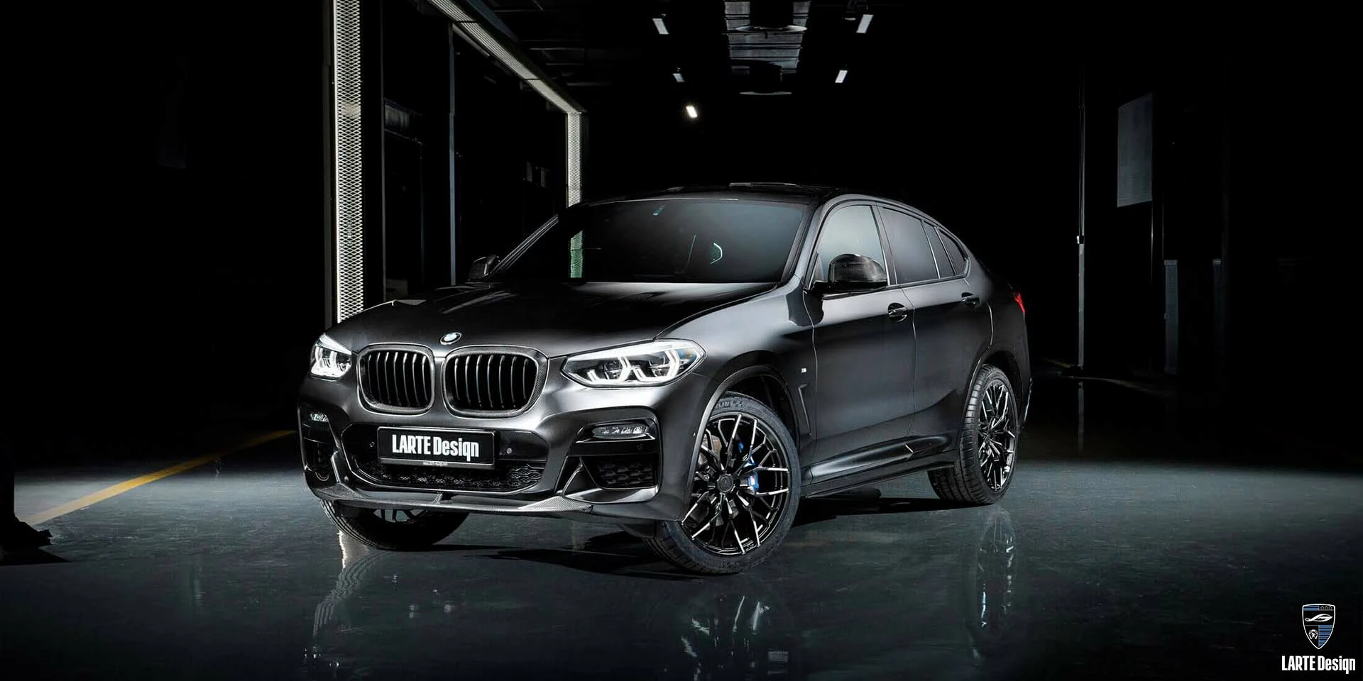 Order tuning body kits carbon fiber for BMW X4 G02 Сarbon Black Metallic 2023