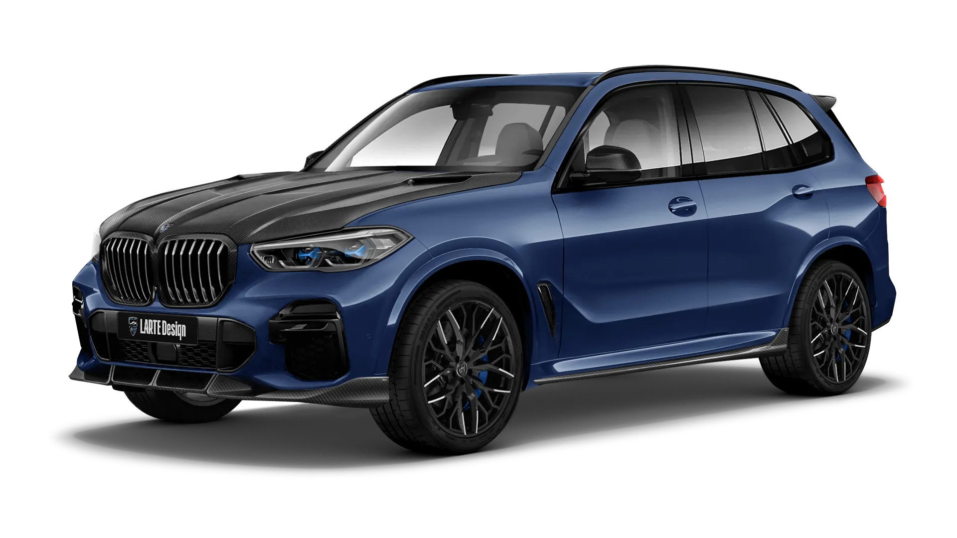 BMW X5 G05 2019 - 2023 mit Karbon-Karosserie-Kit: Frontansicht in Tanzanite Blue