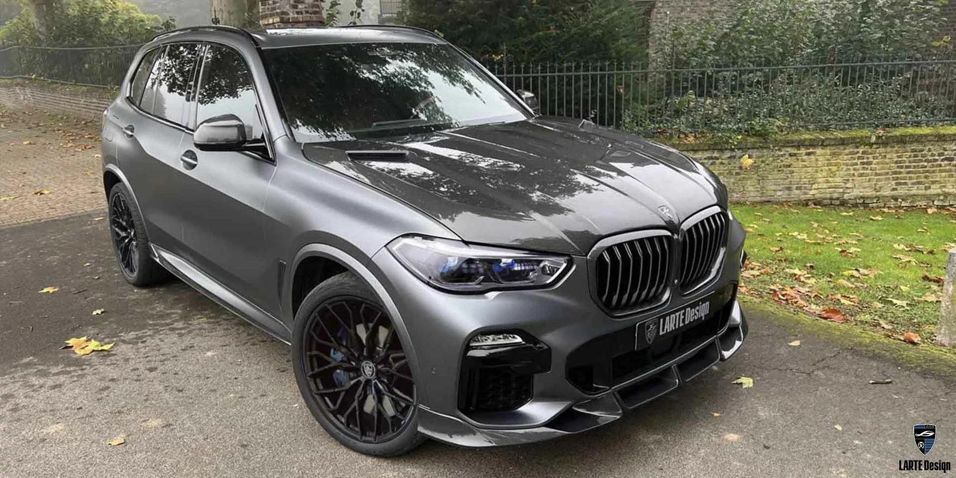 Custom body tuning for BMW X5 M sport G05 M50i Silver Metallic from LARTE Design