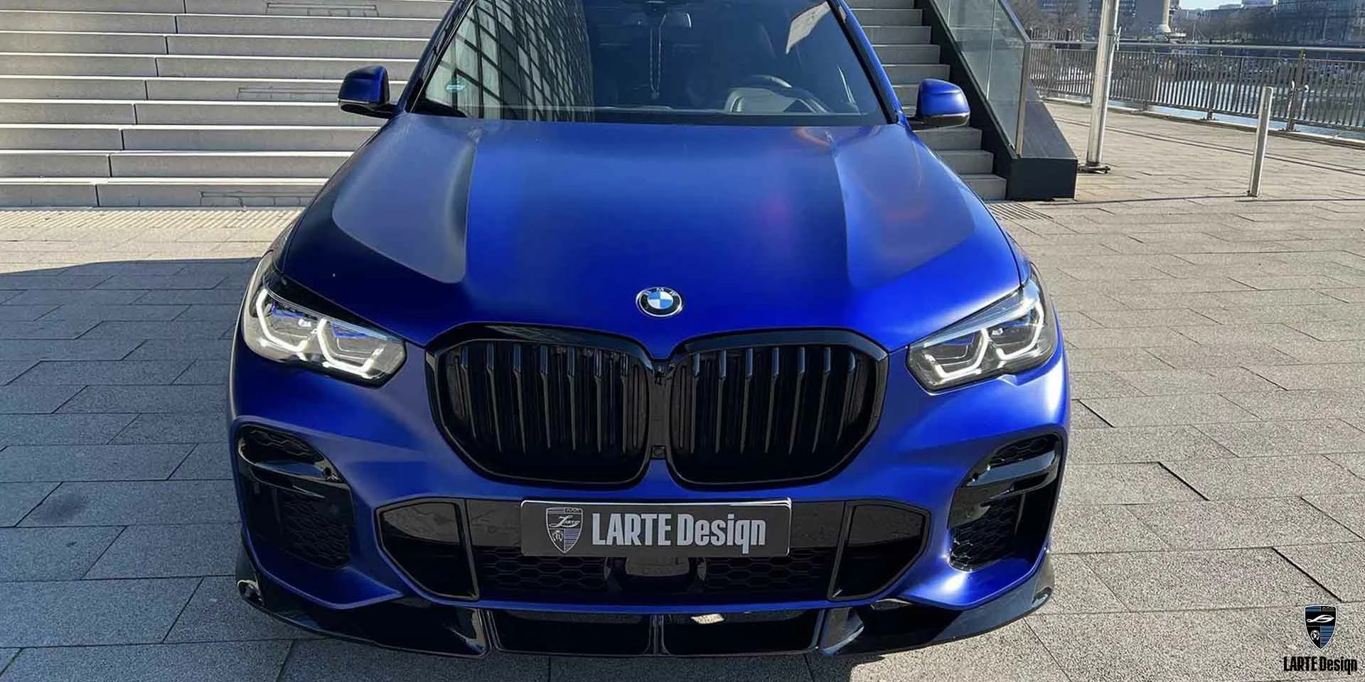 Custom tuning for BMW X5 M sport G05 M50i Phytonic Blue Metallic from LARTE Design