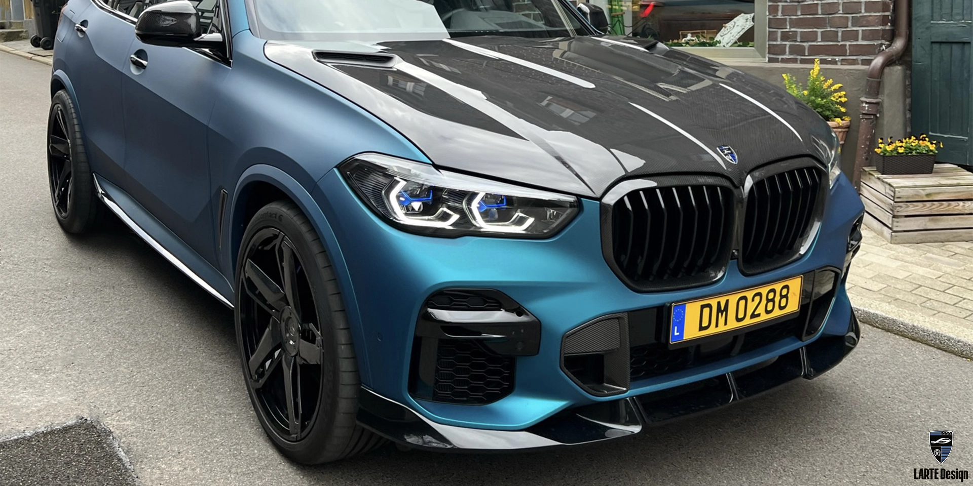 Preis für eine Kohlefaser-Motorhaube für den BMW X5 M Sport G05 in einer Folierung im Jahr 2021