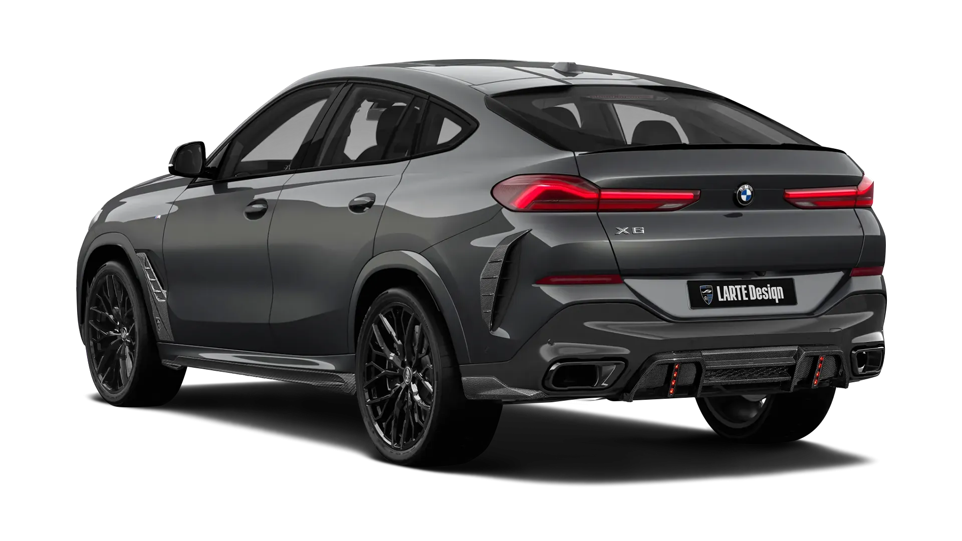 BMW X6 G06 LCI III Facelift mit Karbon-Karosserie-Kit: Rückansicht in Dravit Grau