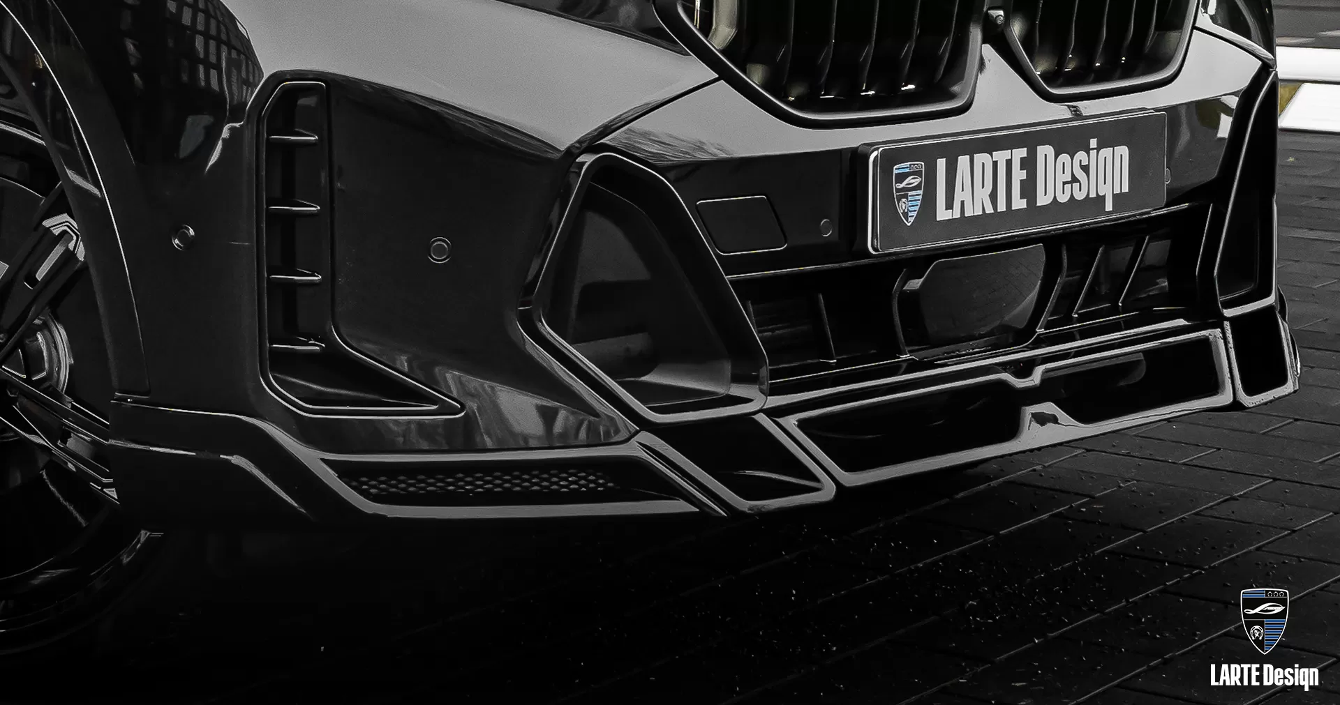 BMW X6 G06 LCI body kit with front bumper splitter by Larte Design