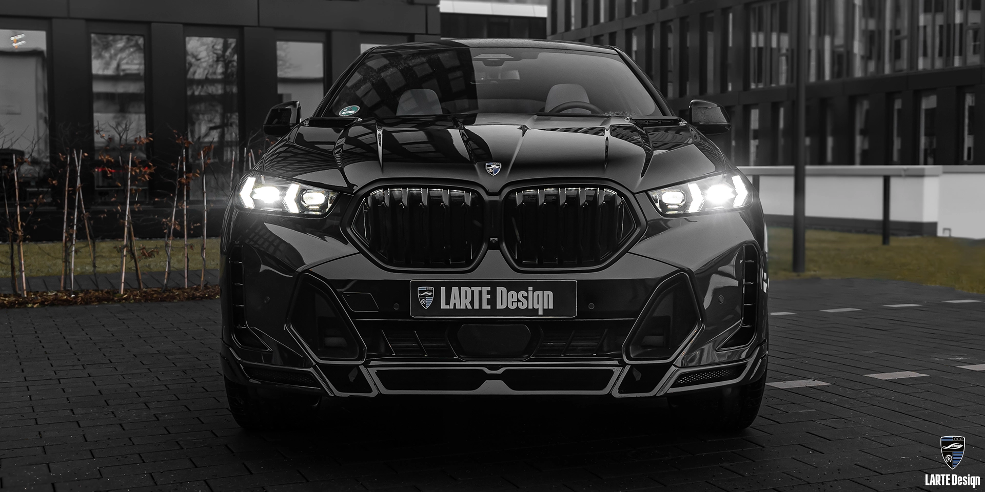 Preis für die Kohlefaser-Motorhaube für BMW Facelift 2023 G06 in Metallic Schwarz Saphir