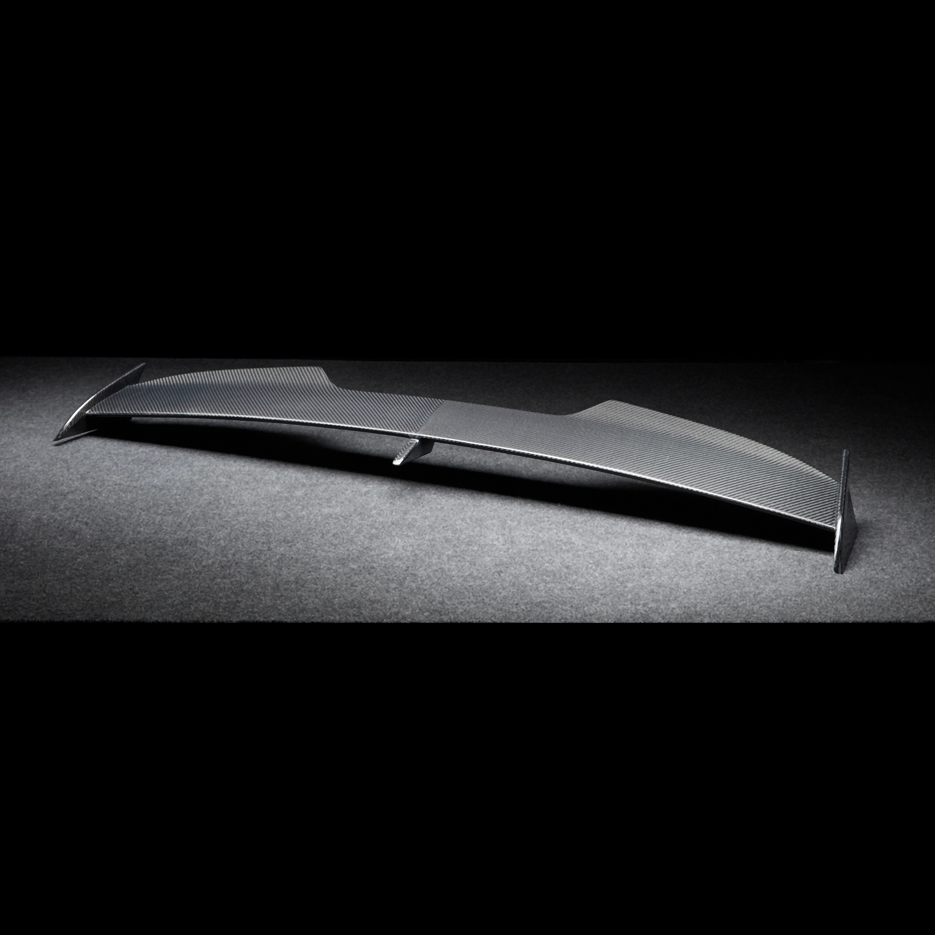Order Rear roof spoiler for BMW X6 G06 M sport xDrive 40d