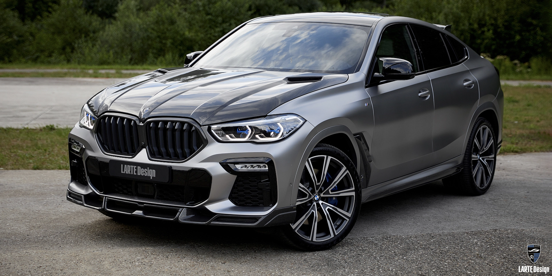 Preis für den Kohlefaser-Motorhaube für SUVs für BMW X6 M Sport G06 in Grau Donington Metallic