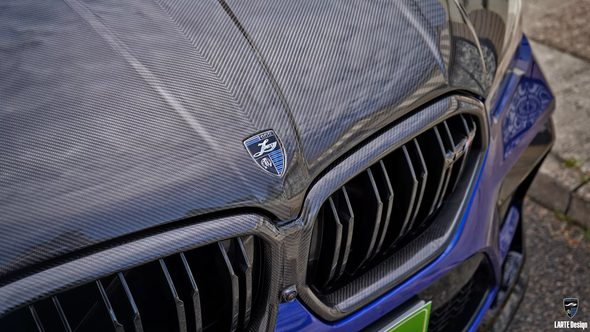 Carbon hood for BMW X6M Competition F96 by LARTE Design