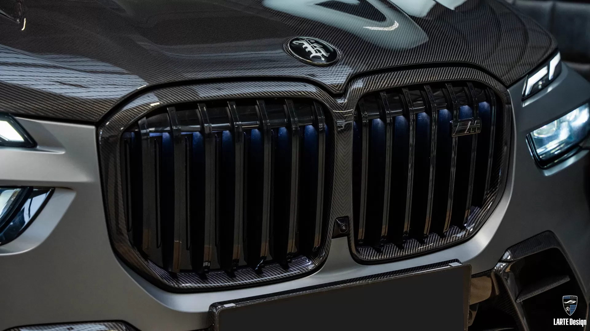 Carbon-kidney-grill for BMW X7 G07 by LARTE Design