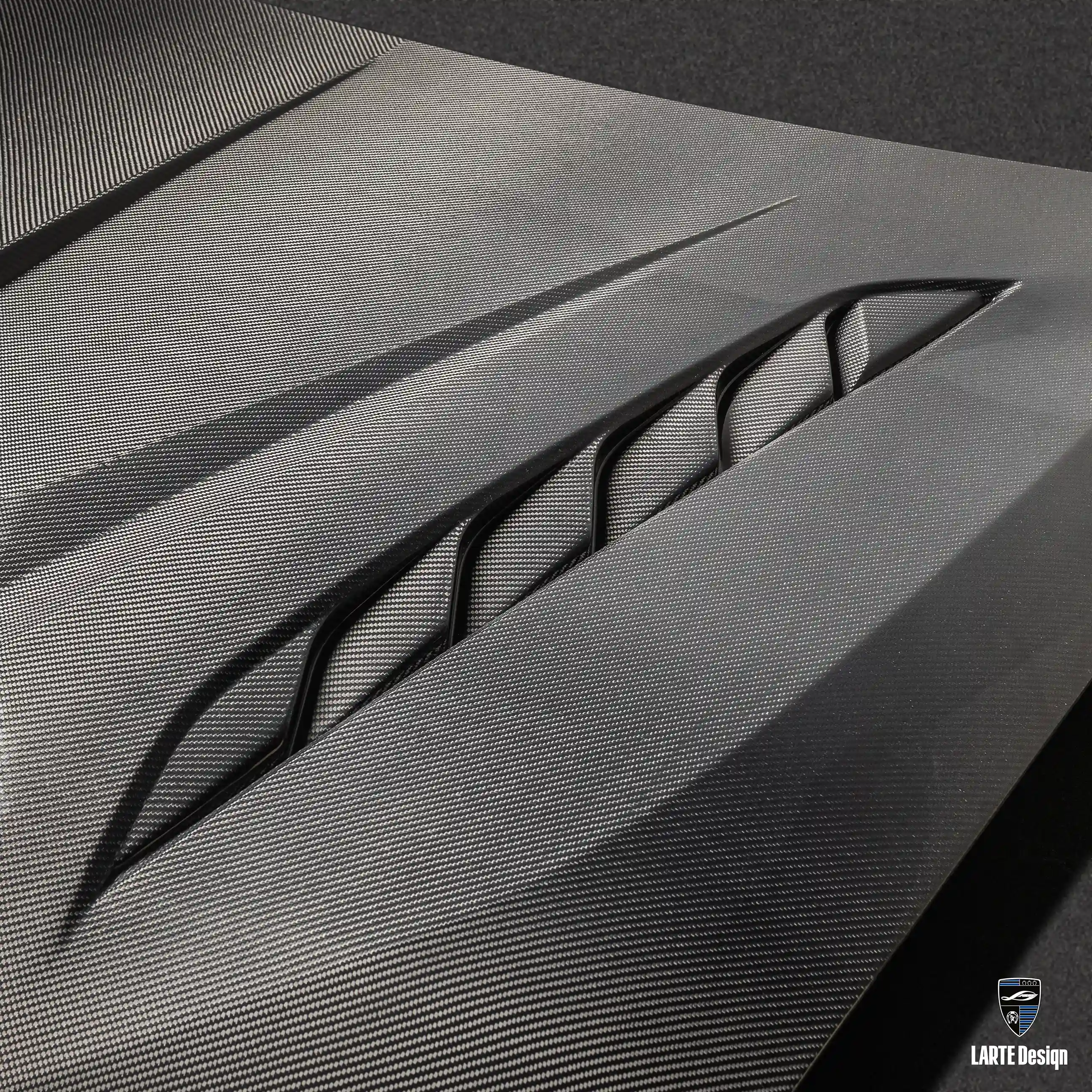 Buy custom carbon fiber hood for BMW X7 G07