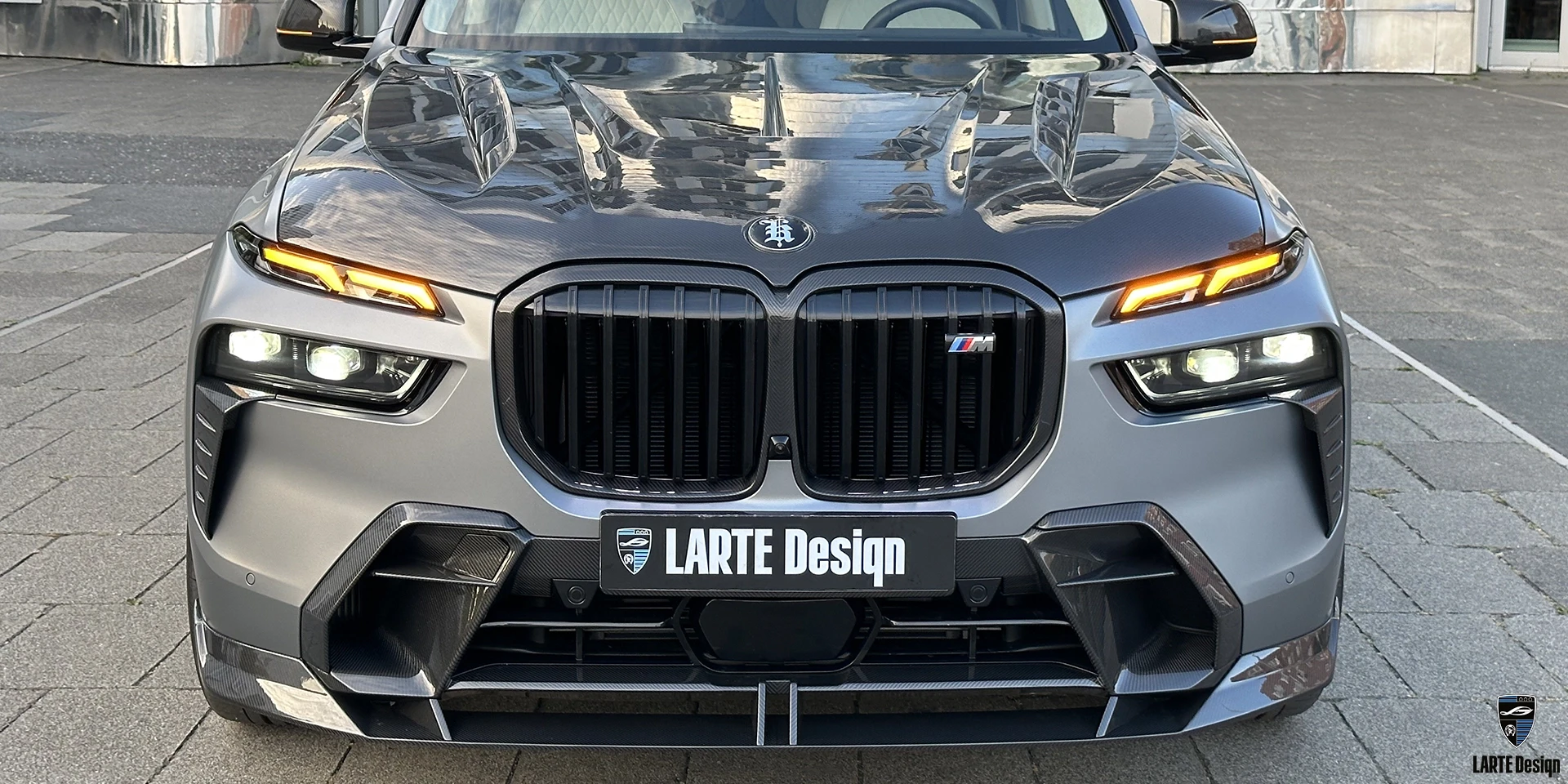 Buy carbon fiber Front bumper splitter for BMW X7 M sport G07 2019-2024 Individual color Sunstone Metallic