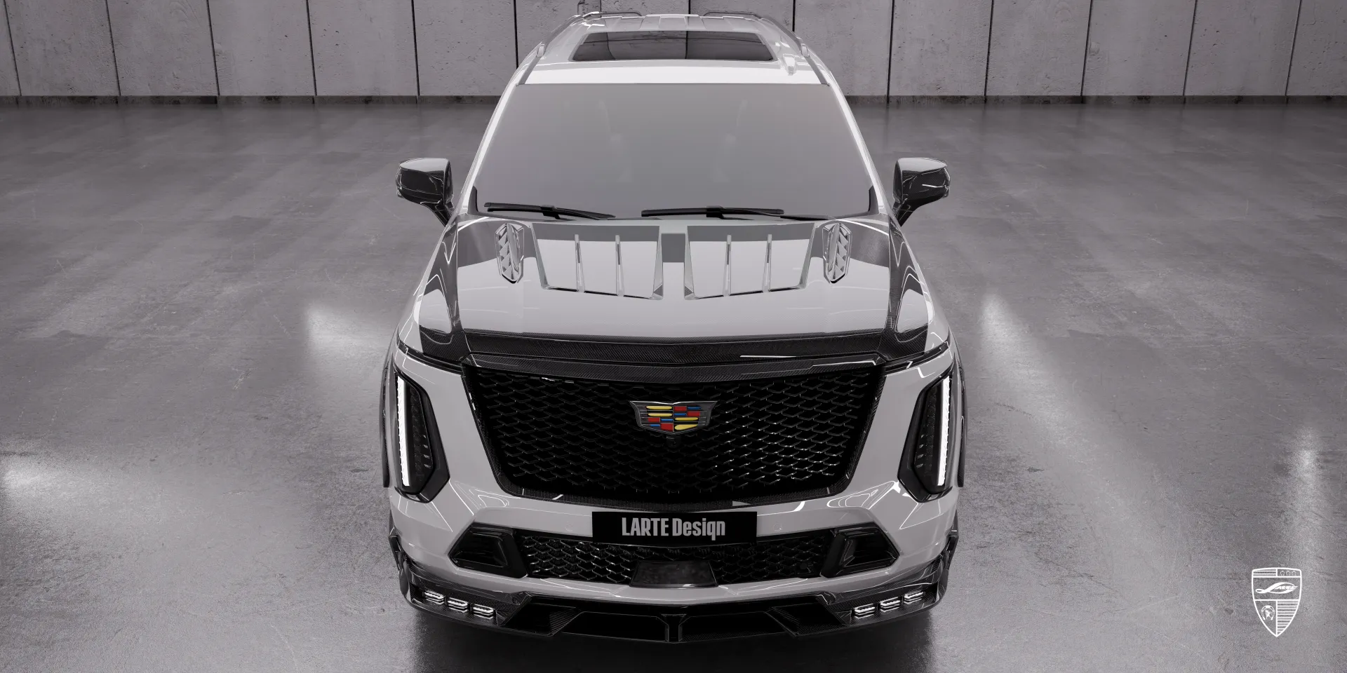 Weiß Cadillac Escalade‑V ESV Facelift‑Karosserieset zeigt chauffeur‑bereites Luxus‑SUV
