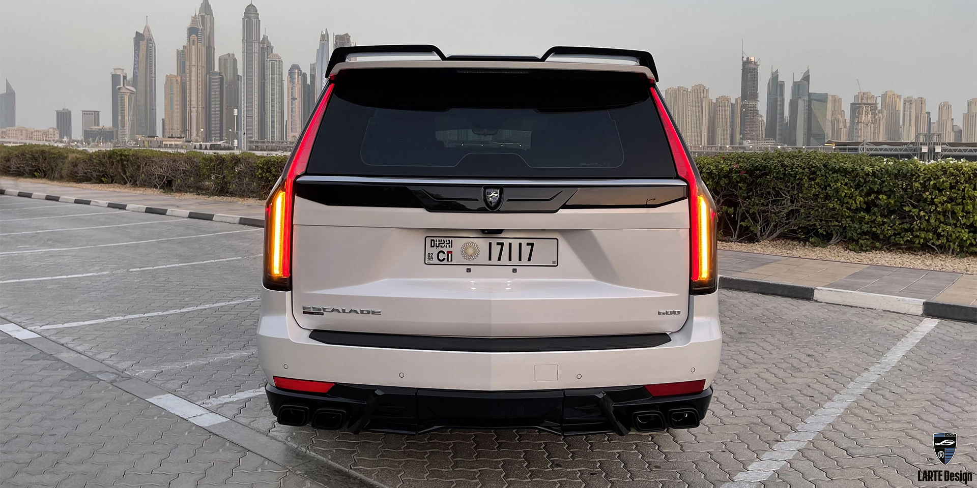 Package aerodynamic Addon diffuser for Cadillac Escalade GMT 1XX 6.2 AT Premium Luxury Crystal White Tricoat 