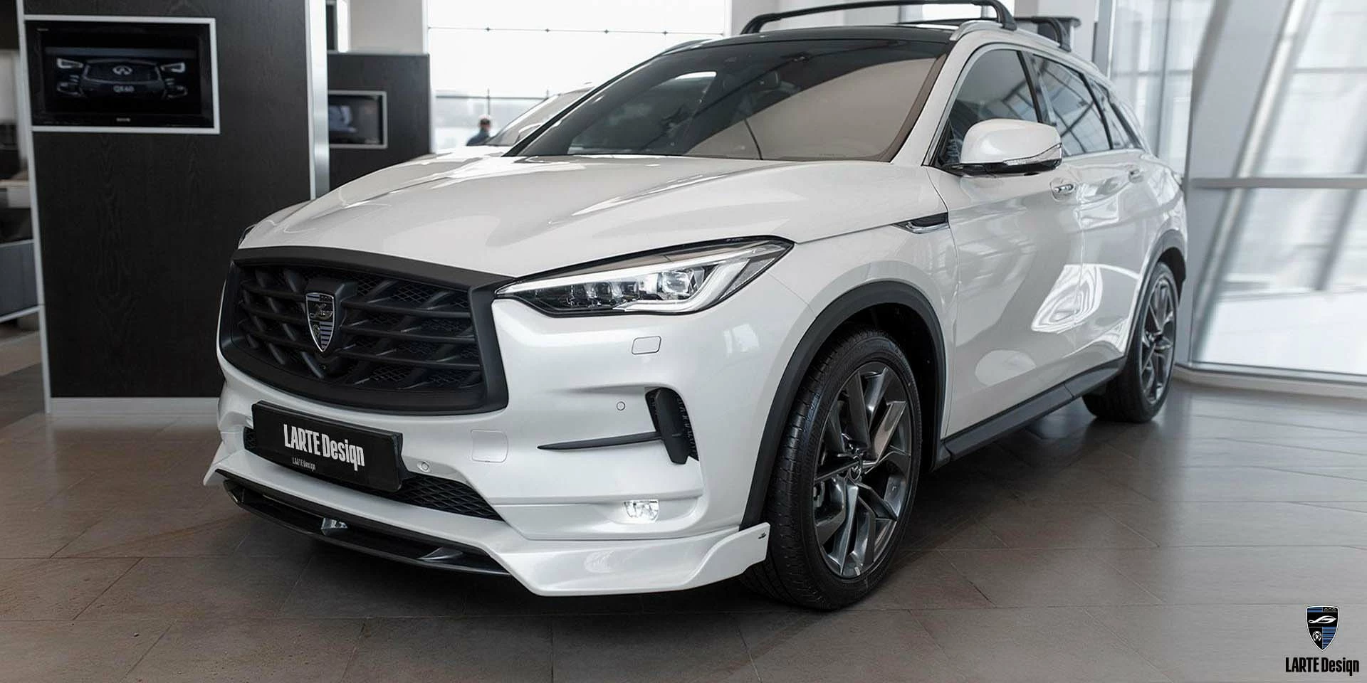 Kaufen Sie ein maßgeschneidertes glänzendes schwarzes Karosserie-Kit für den Infiniti QX50 Luxury in STRAHLEND WEISS