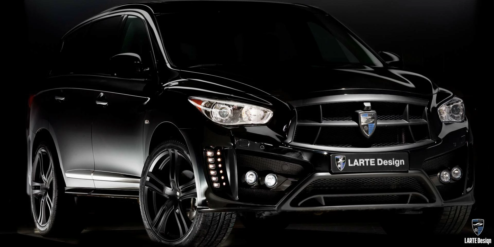 Kaufen Sie das Karosseriekit für den Infiniti QX60 Luxe in Schwarz