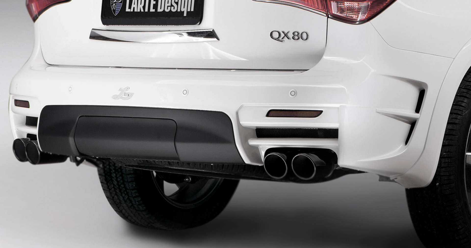 Buy glossy black accessories Rear skirt for INFINITI QX80 / QX56 Luxe 2011/2017