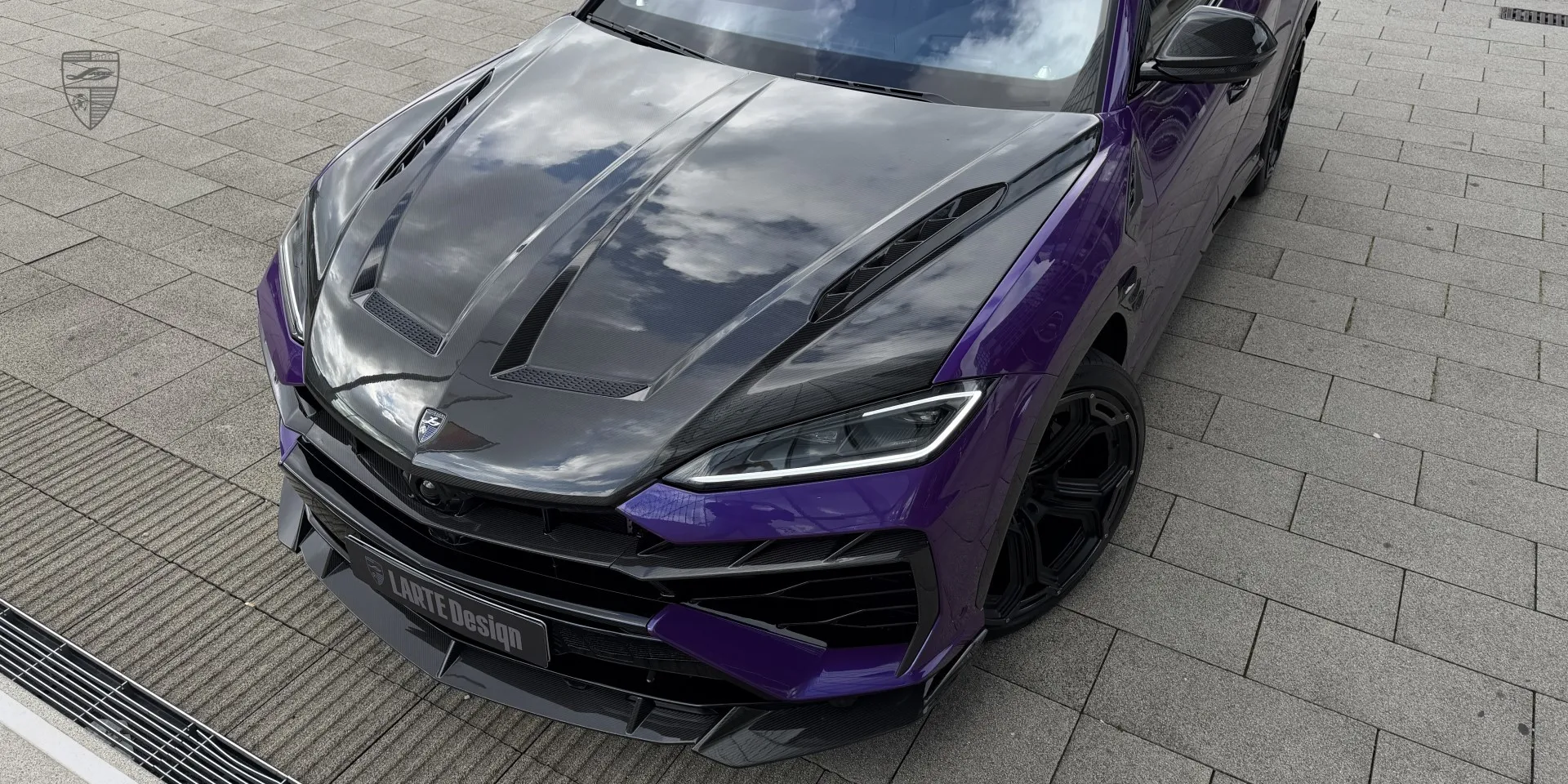 Ururs SE Carbon Bodykit mit Performance Styling und exklusiver Optik