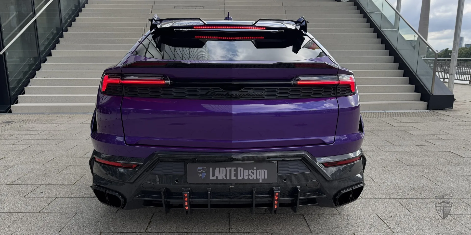 Lamborghini Ururs SE Bodykit mit individuellem Heck Styling und Exterieur Upgrades