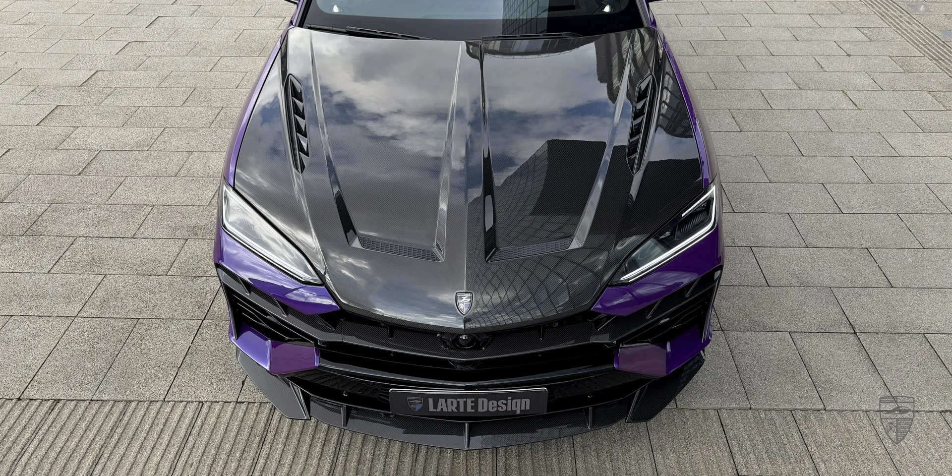 Lamborghini Urus SE mit Carbon Front Styling, Folierung und sportlichem Exterieur Design