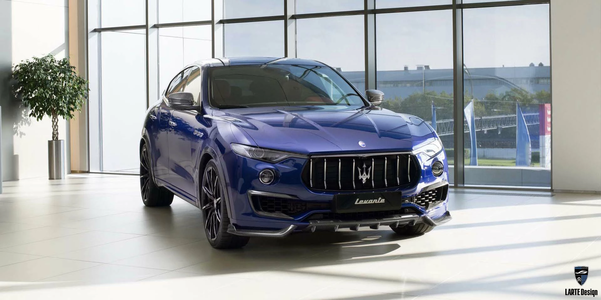 Tuning price for Maserati Levante GT V 8 power 580 hp Blue