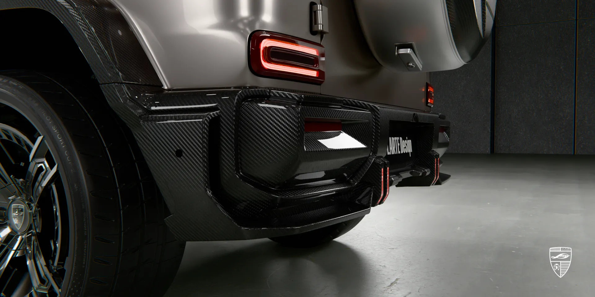Dry carbon widebody kit on G 63 AMG facelift, close‑up of panel junctions