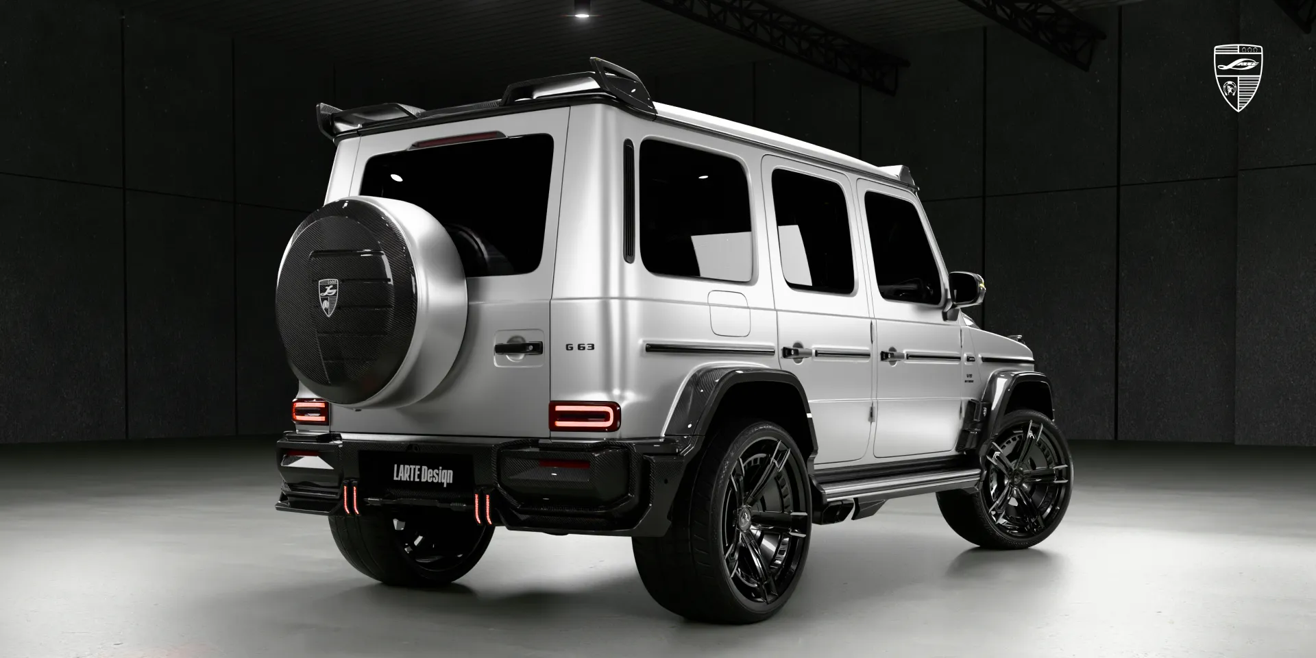 Widebody rear bumper on Mercedes G 63, rear elevation with brake lights