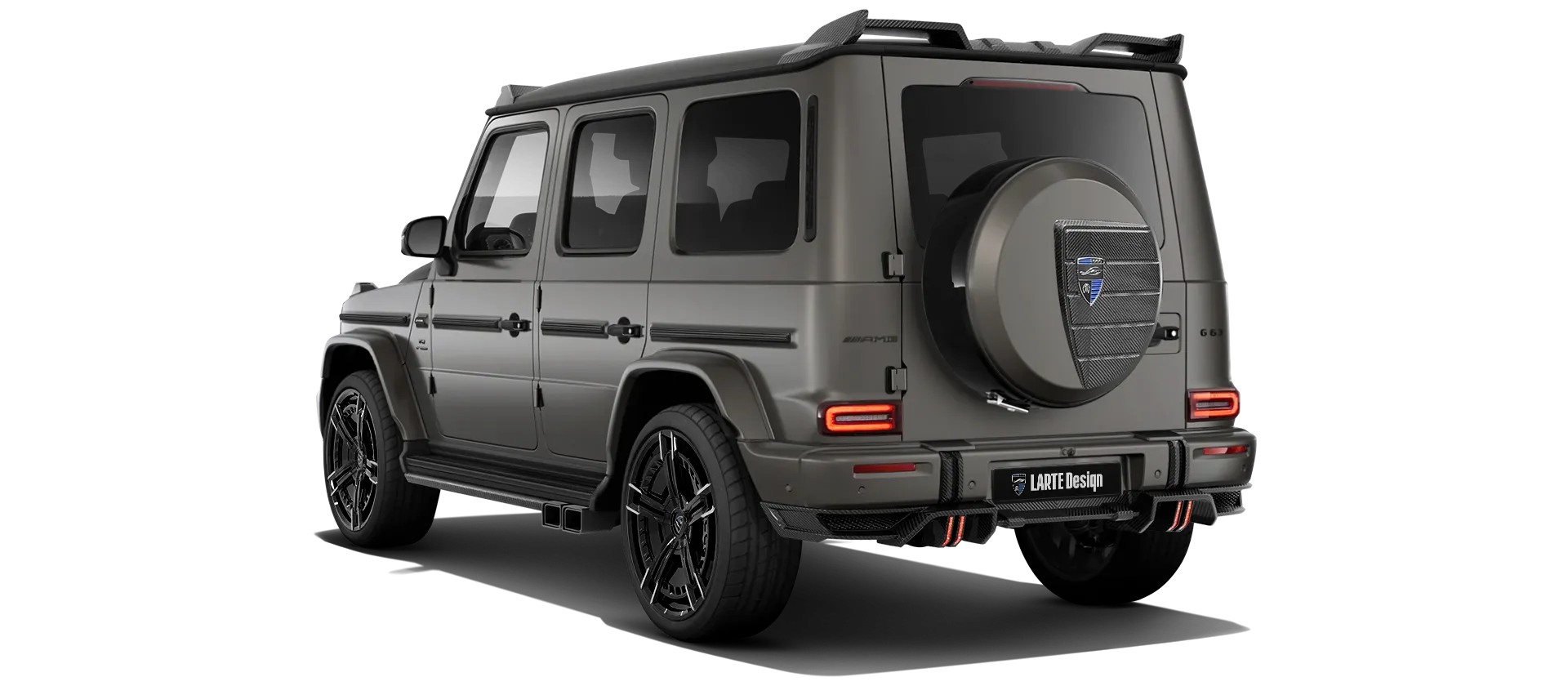 MERCEDES G 63 W463 FACELIFT 2024 - 2026 mit lackiertem Karosserie-Kit: Rückansicht in Monza Grey