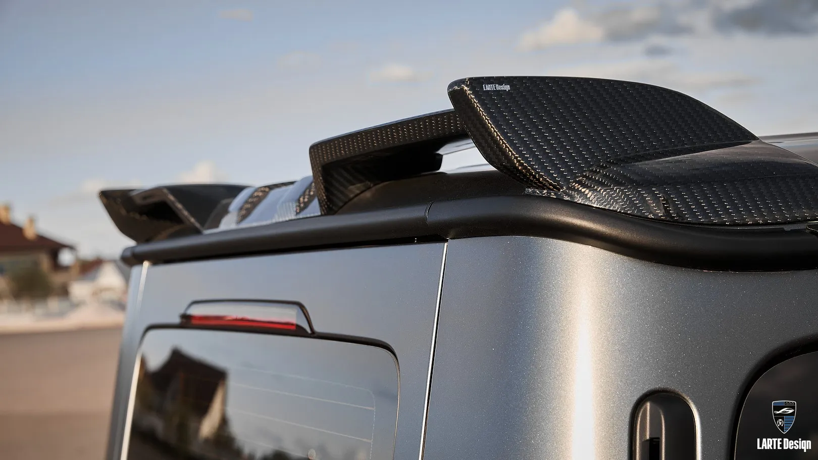 Carbon fiber spoiler in tuning for Mercedes G63 W463 by LARTE Design