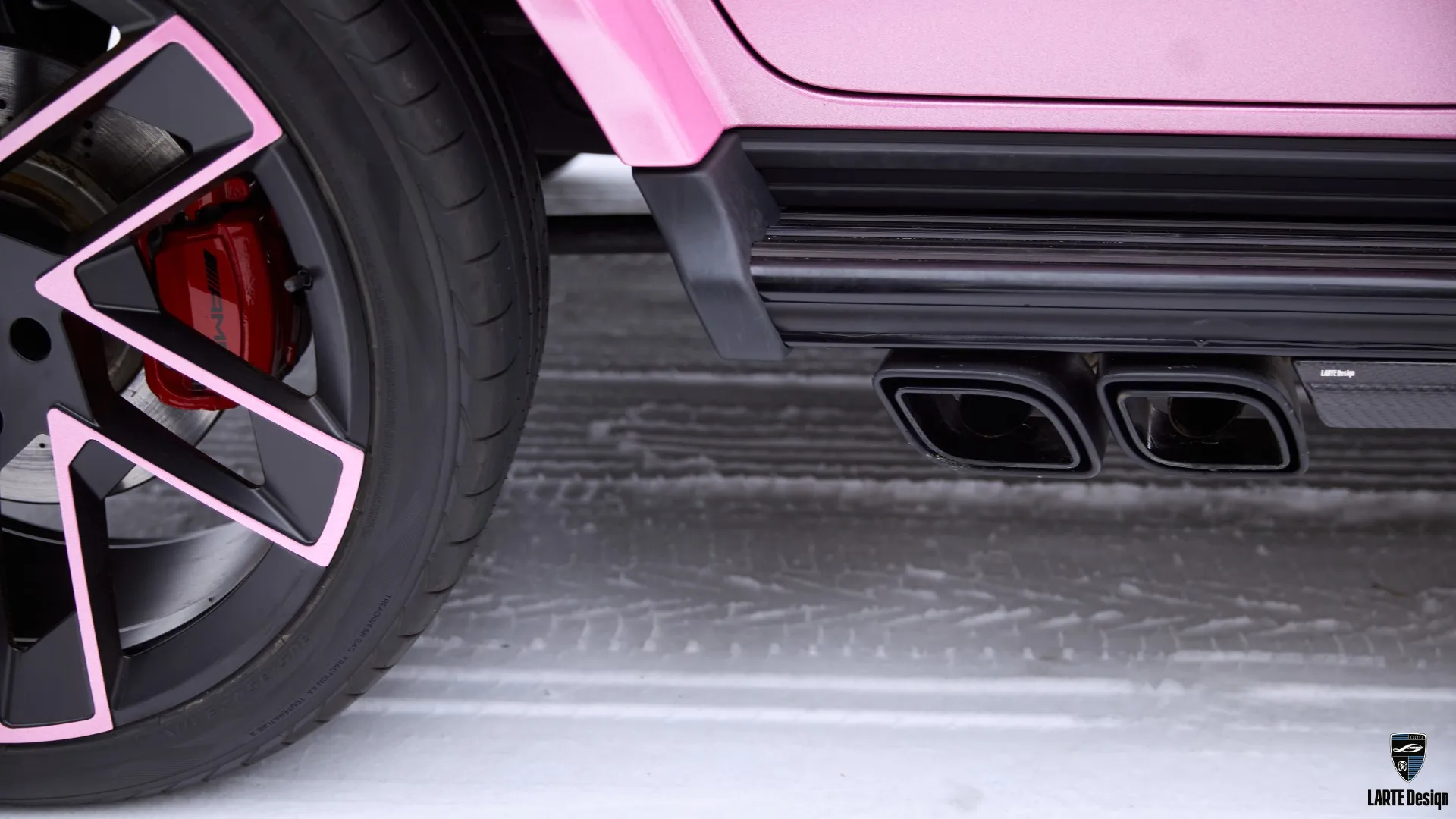 Exhaust tips in tuning for Mercedes G63 W463 by LARTE Design