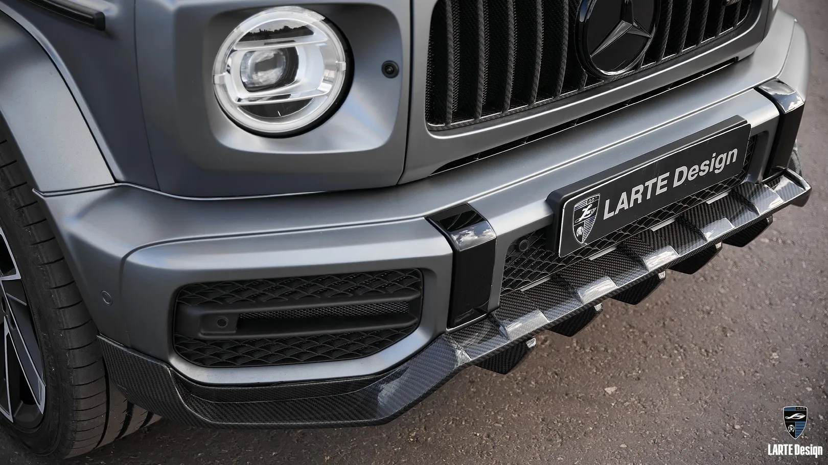 Front bumper splitter in tuning for Mercedes G63 W463 by LARTE Design