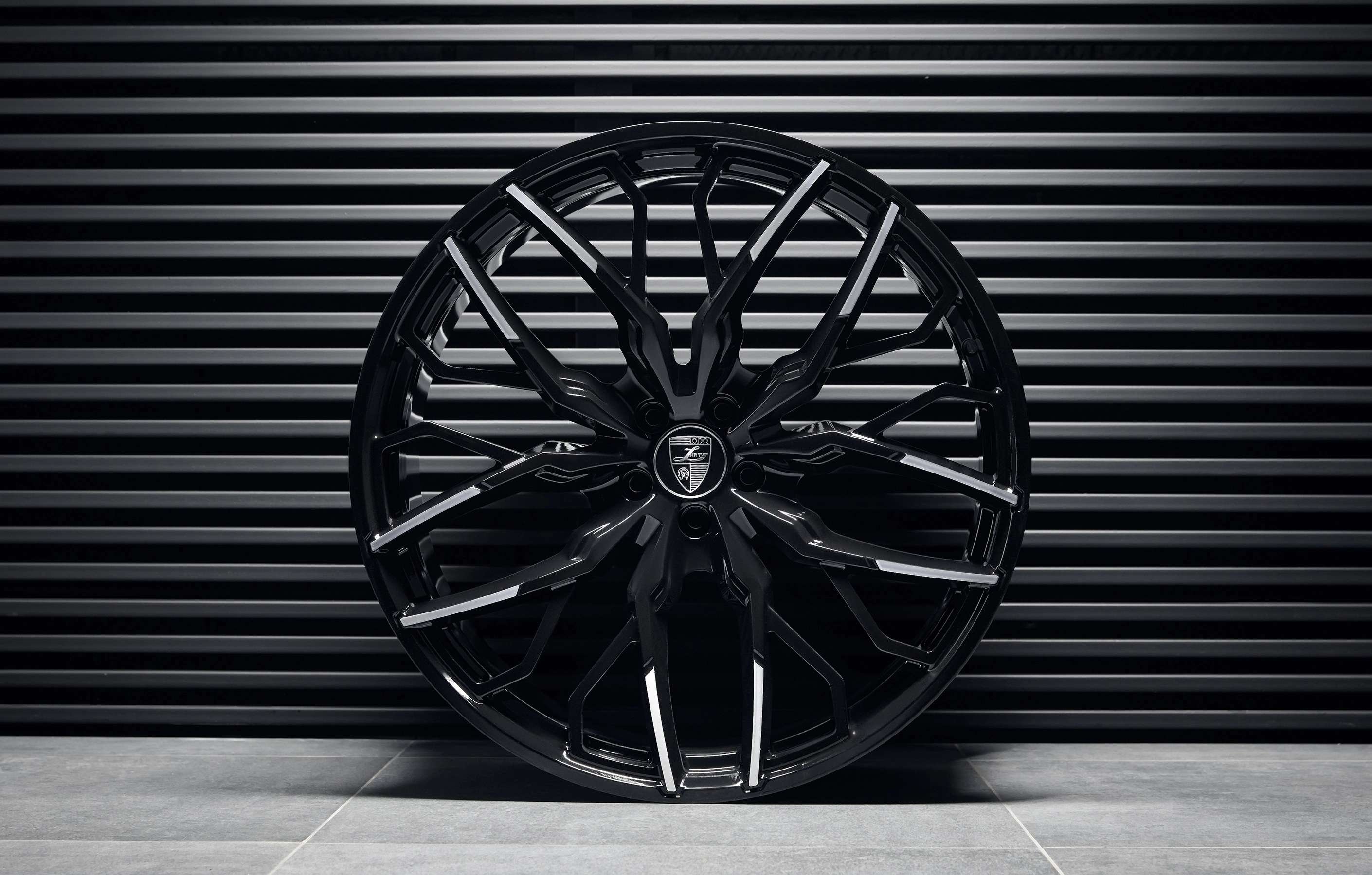 Forged alloy wheels for Mercedes Benz GLE AMG 63 V167 by LARTE Design