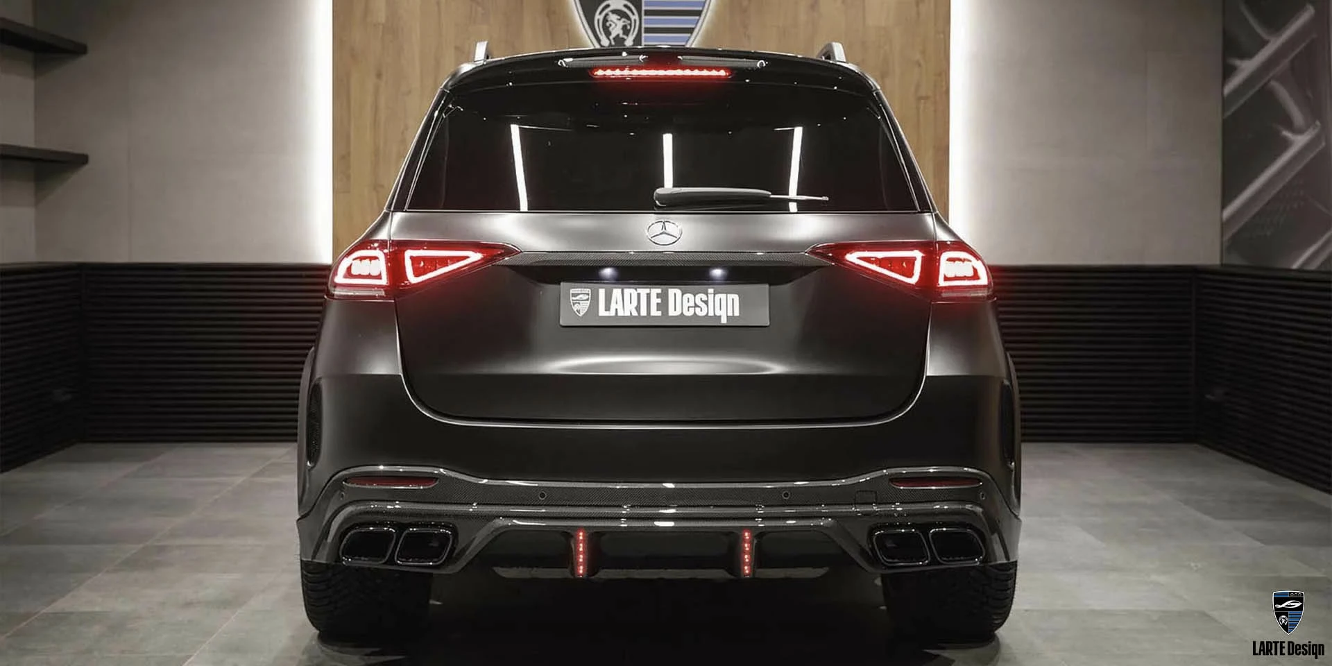 Custom Exhaust tips for Mercedes-AMG GLE 63S 4MATIC Selenite Grey by LARTE Design