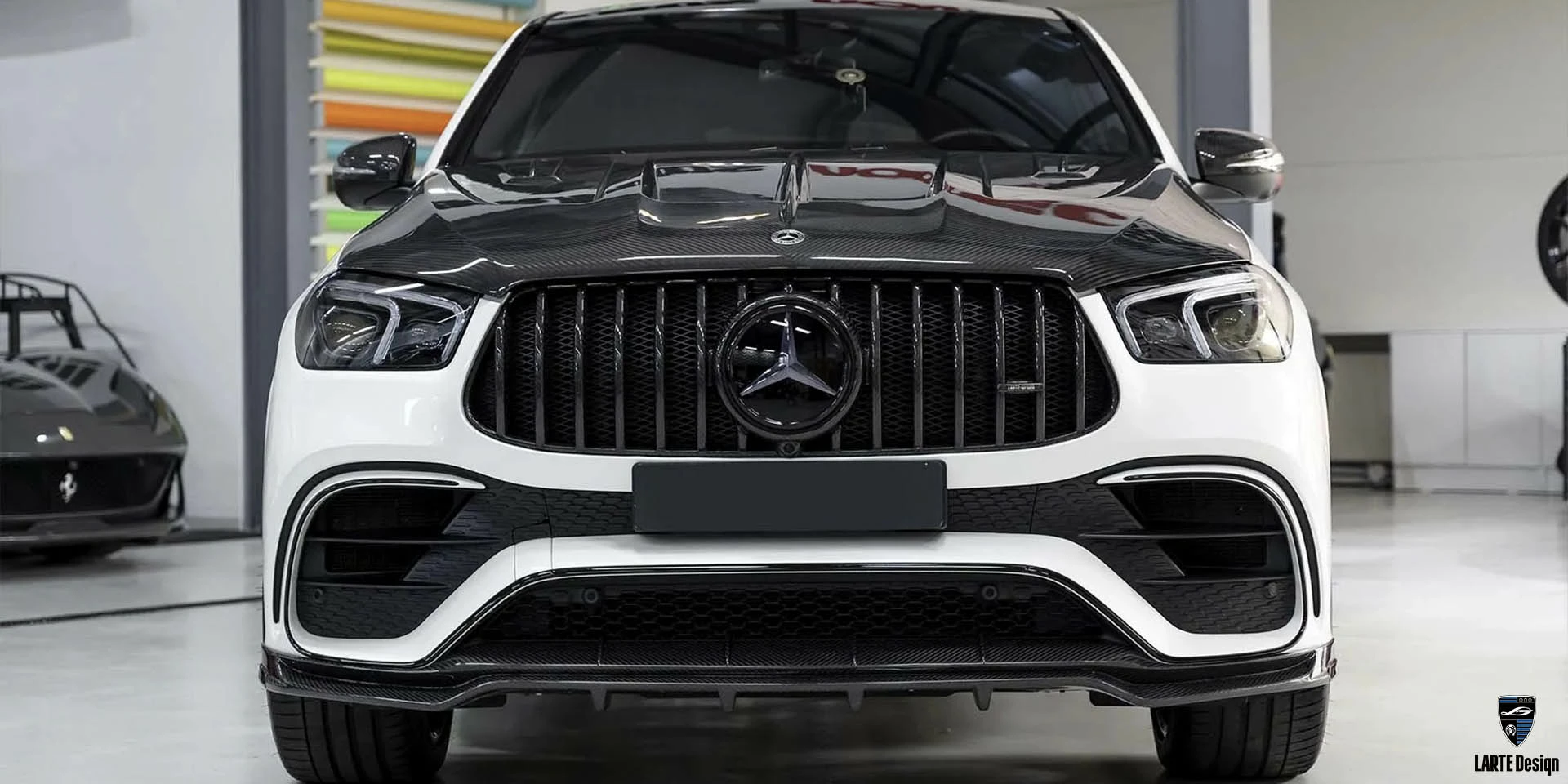 Custom carbon fiber body kit for Mercedes-AMG GLE 63S Diamond White by LARTE Design