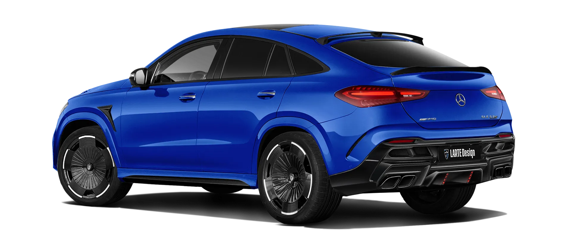 MERCEDES GLE COUPE 63 С167 FACELIFT 2023 - 2026 mit lackiertem Karosserie-Kit: Rückansicht in Brilliant Blue