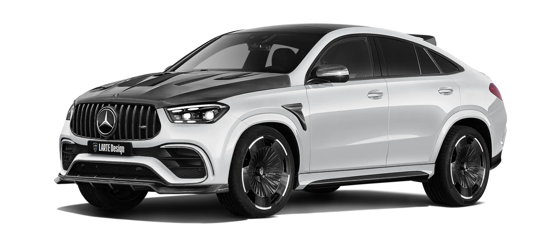 MERCEDES GLE COUPE 63 С167 FACELIFT 2023 - 2026 mit Karbon-Karosserie-Kit: Frontansicht in Diamond White