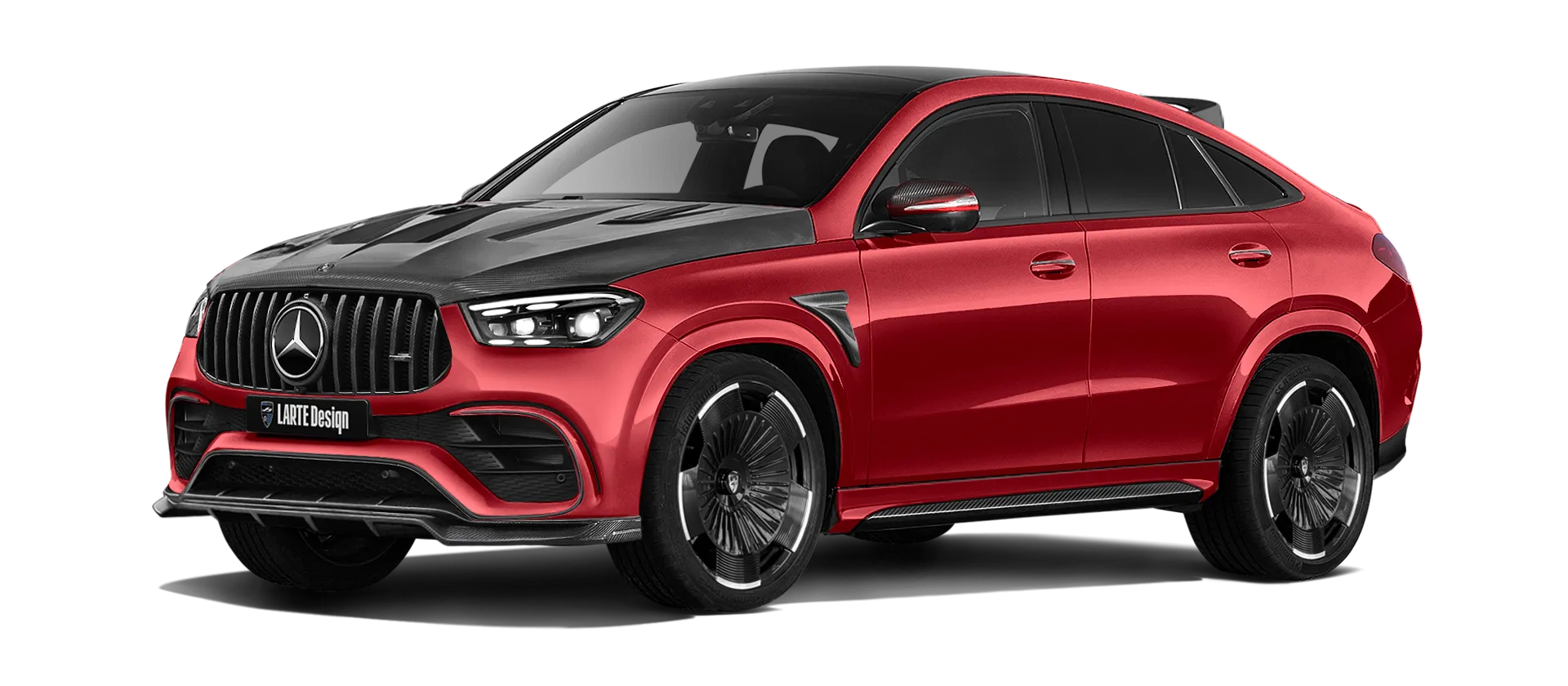 MERCEDES GLE COUPE 63 С167 FACELIFT 2023 - 2026 mit Karbon-Karosserie-Kit: Frontansicht in Hyacinthe Red