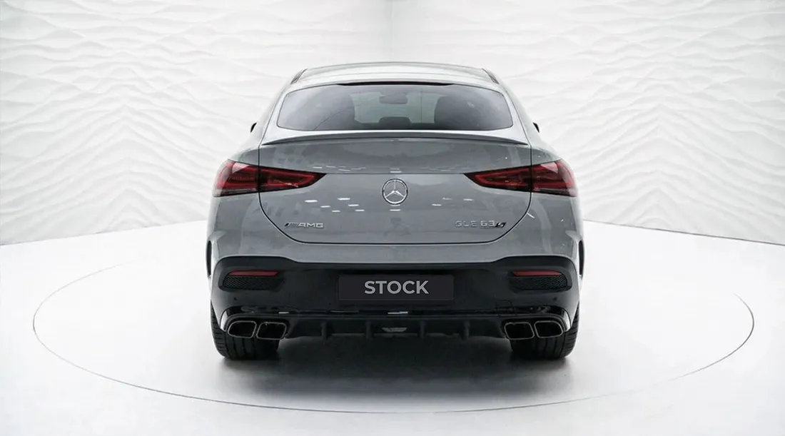 Rückansicht eines MERCEDES GLE COUPE 63 С167 FACELIFT 2023 - 2026 mit einem Karosserie-Kit für ein individuelles Erscheinungsbild