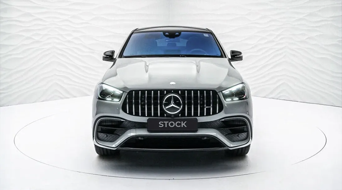 Frontansicht eines MERCEDES GLE COUPE 63 С167 FACELIFT 2023 - 2026 mit einem Karosserie-Kit für ein individuelles Erscheinungsbild