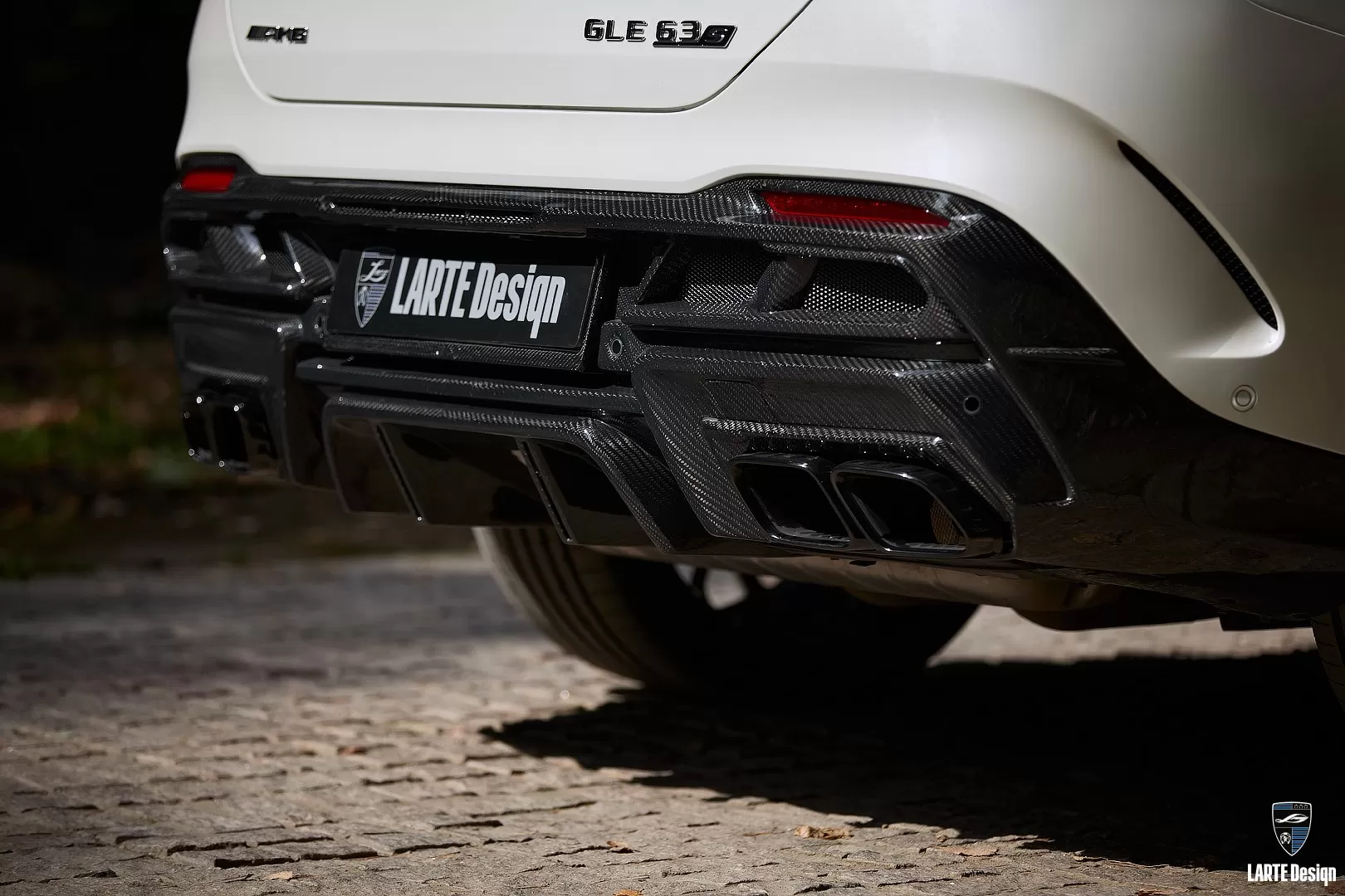 Carbon fiber rear diffuser on Mercedes Benz AMG GLE Coupe 63 С167 by LARTE Design
