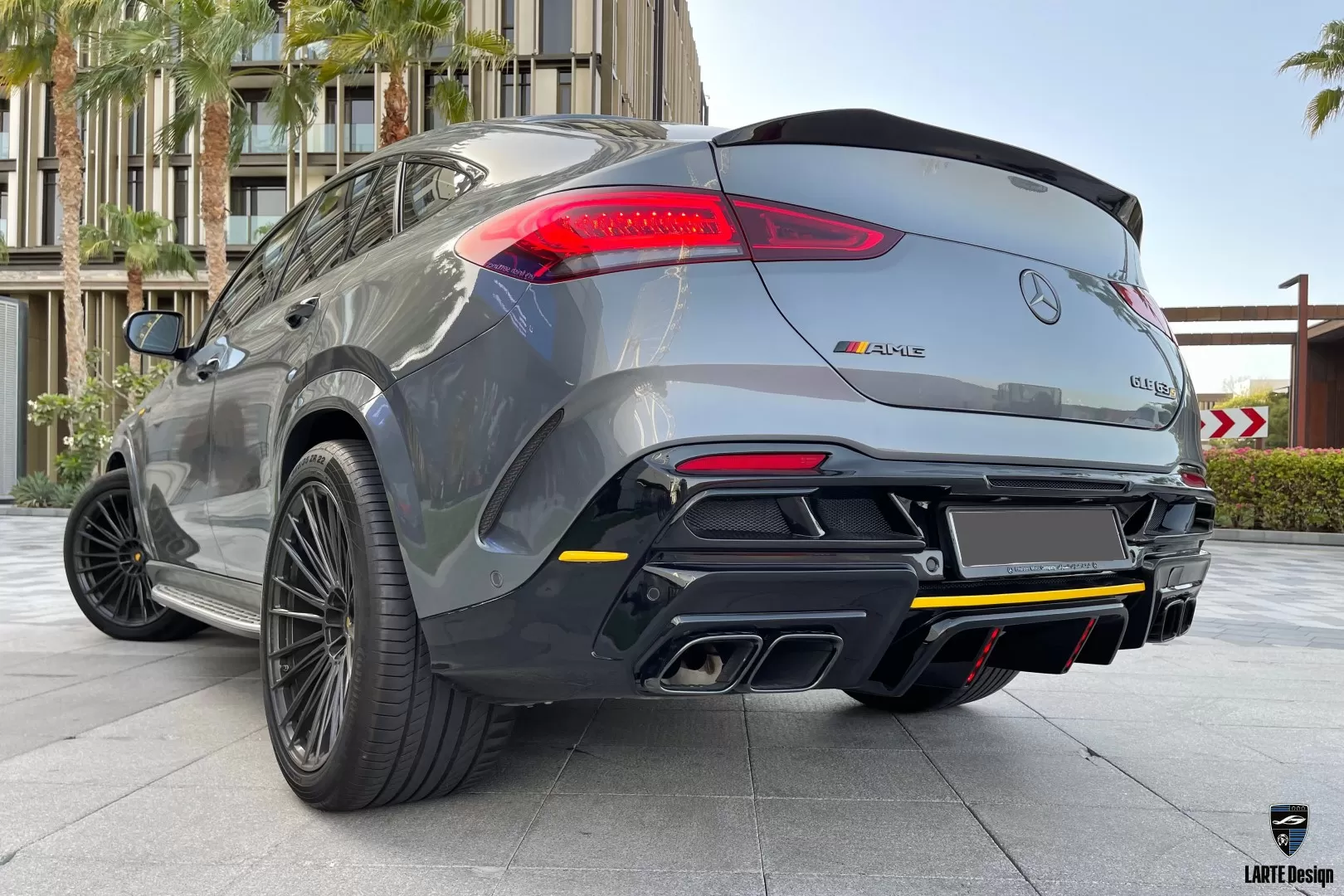 Custom-painted rear diffuser for Mercedes Benz AMG GLE Coupe 63 С167 by LARTE Design
