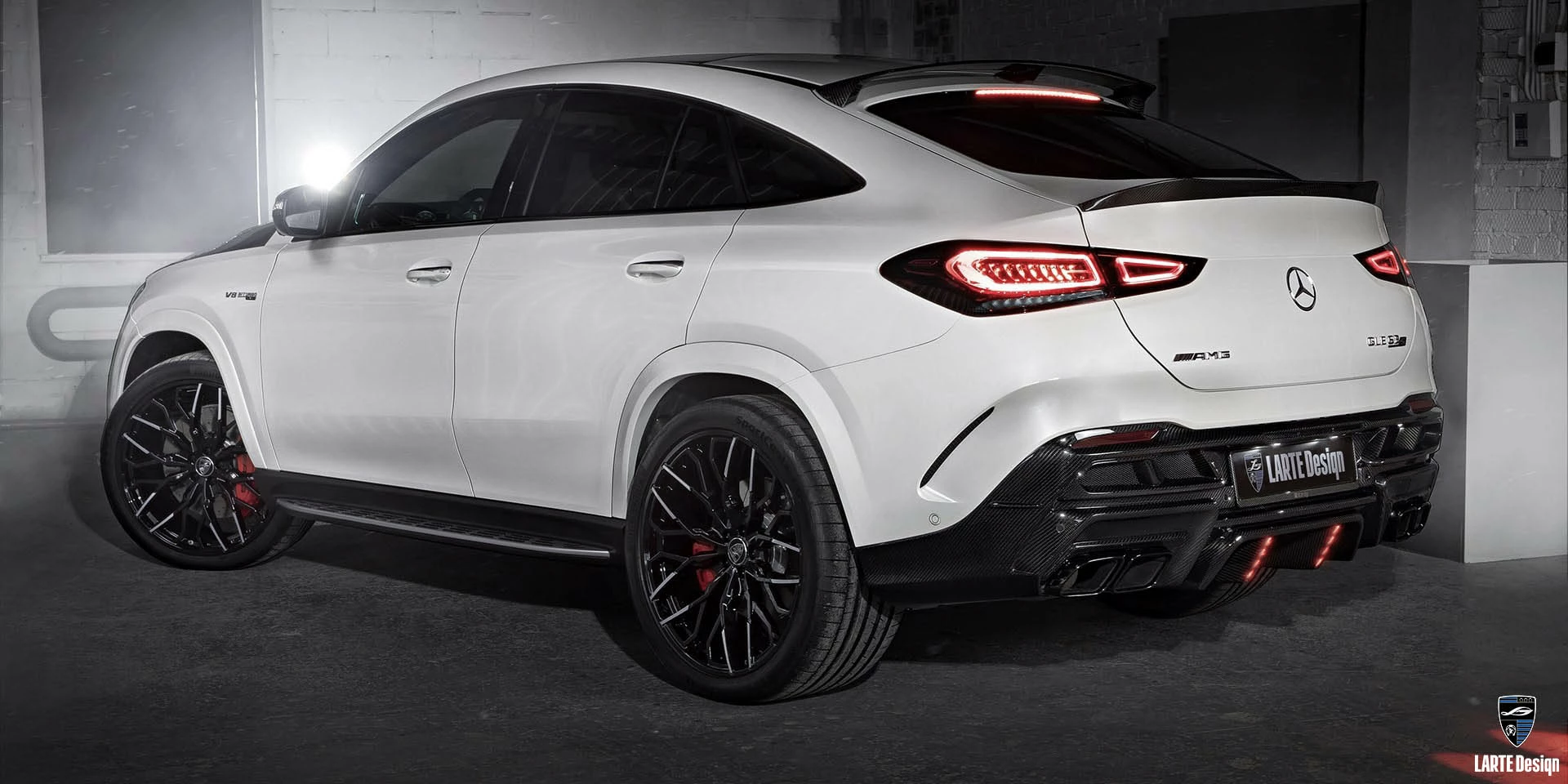 Buy Custom carbon fiber body kit for Mercedes-Benz GLE Coupe 63 S 4MATIC+ С167 MANUFAKTUR Diamond White metallic 