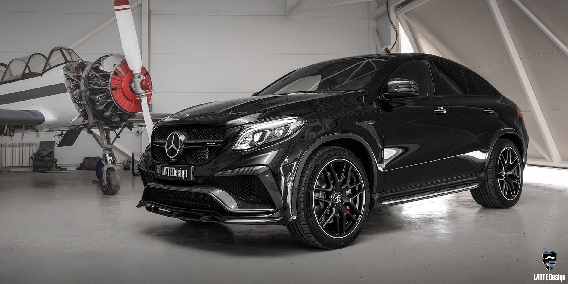 Order custom tuning for Mercedes Benz GLE Coupe C292 Obsidian Black metallic 