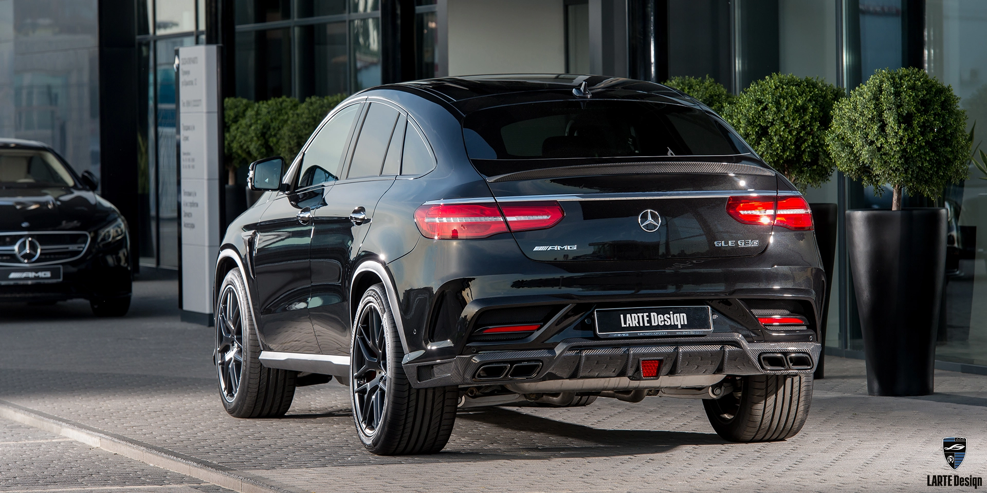 Order new carbon fiber exhaust tips for Mercedes Benz GLE Coupe C292 Obsidian Black metallic