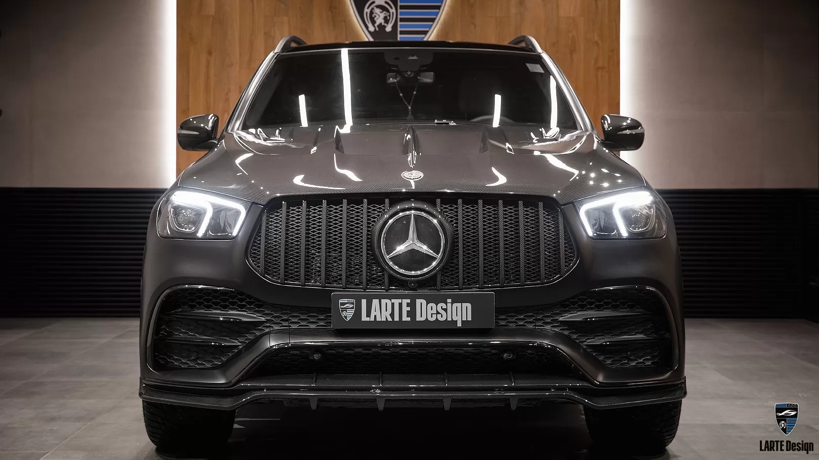 Carbon front bumper splitter for Mercedes GLE V167 by LARTE Design