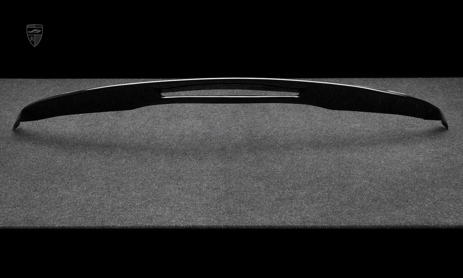 Roof spoiler upgrade for your SUV Mercedes GLS AMG 63 X167 Facelift from LARTE Design