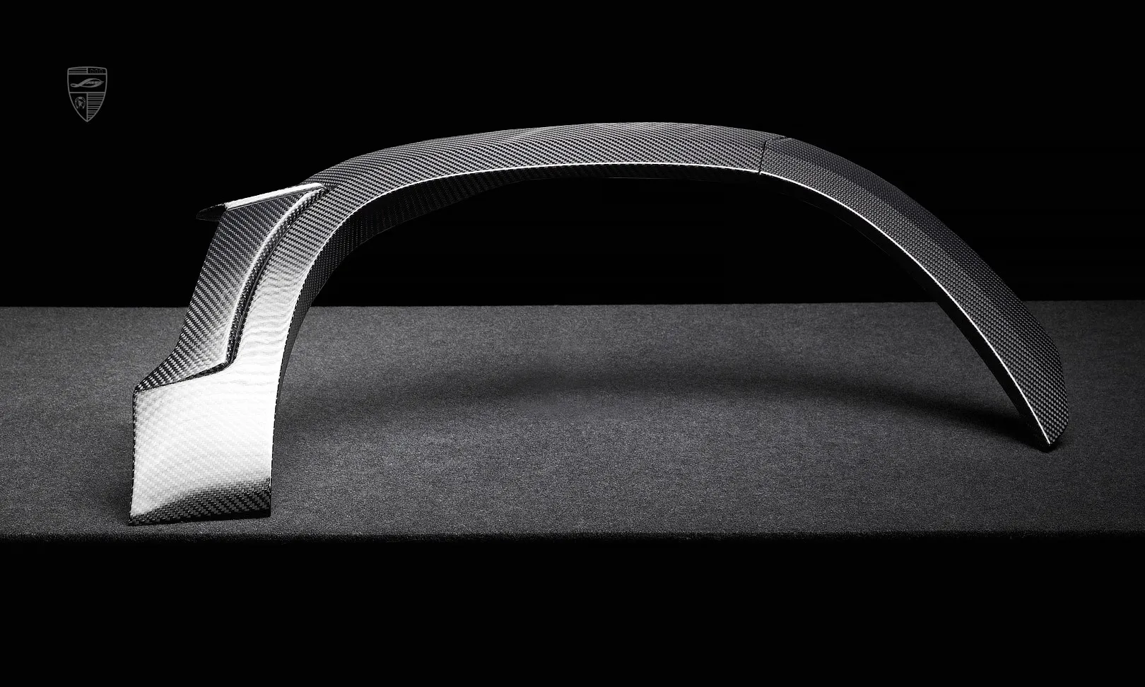 Front fender carbon flares upgrade for your SUV Mercedes GLS AMG 63 X167 Facelift from LARTE Design