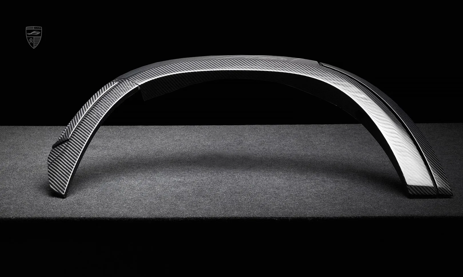 Rear fender carbon arches upgrade for the family car Mercedes GLS AMG 63 X167 Facelift from LARTE Design