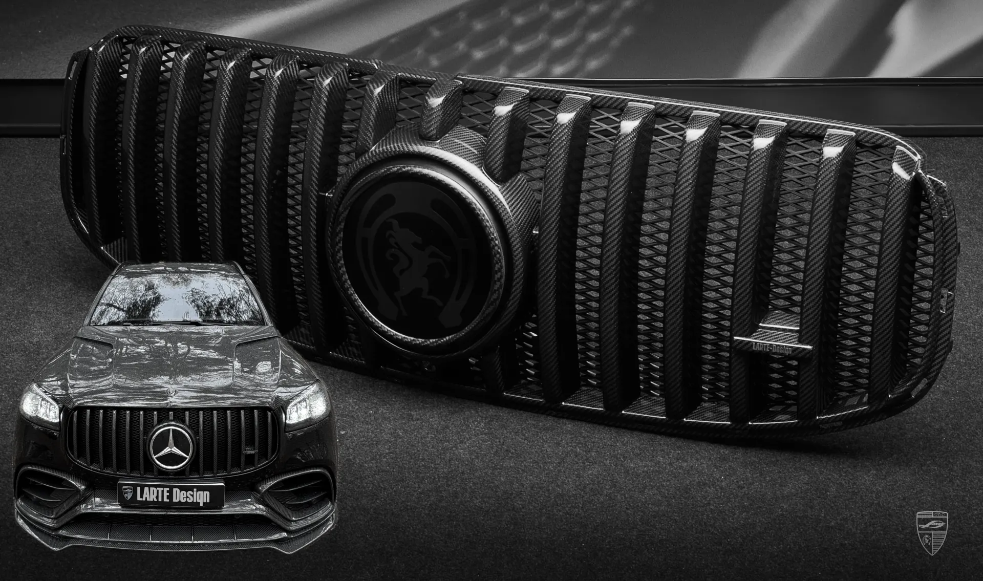 Carbon grille trim upgrade for the luxury car Mercedes GLS AMG 63 X167 Facelift from LARTE Design