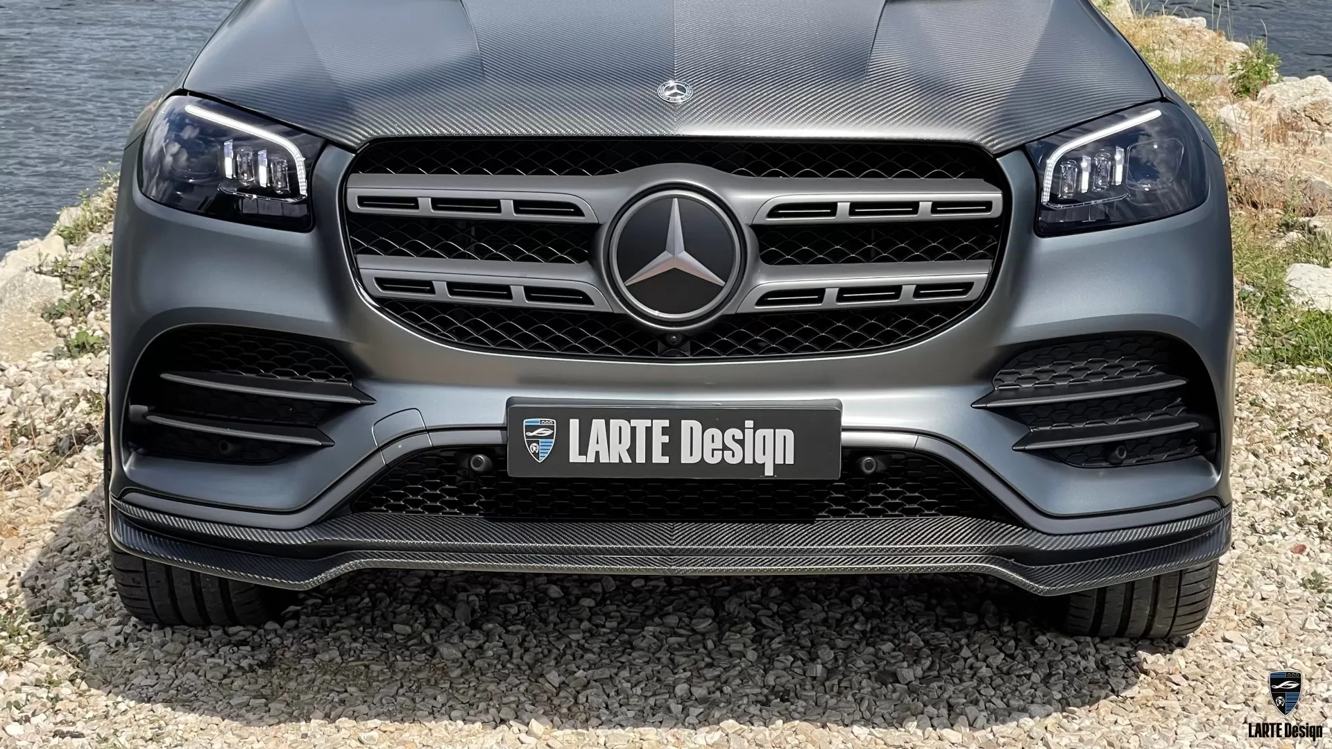 Carbon front bumper splitter for Mercedes GLS X167 by LARTE Design