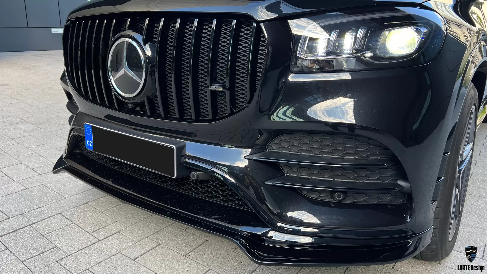 Front bumper lip for Mercedes GLS X167 by LARTE Design